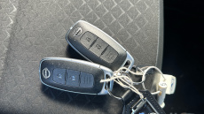 Nissan Juke 1.6 Hybrid N-Connecta 5dr Auto Hybrid Hatchback